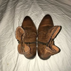 Anthropology trail booties size 6.5